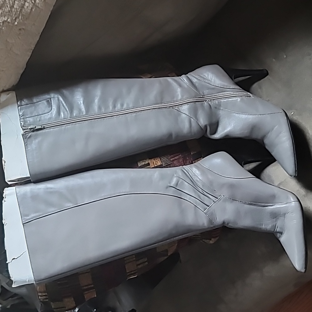 Nine West Gray Heeled Boots